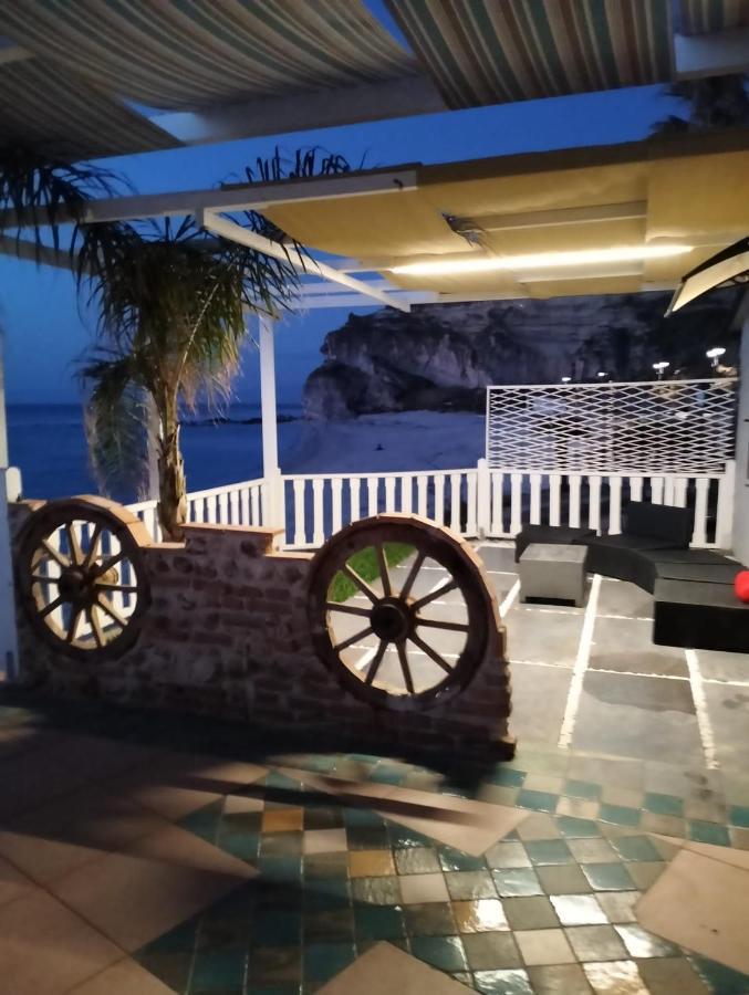 Oldwell Hotel Санта Доменика Екстериор снимка