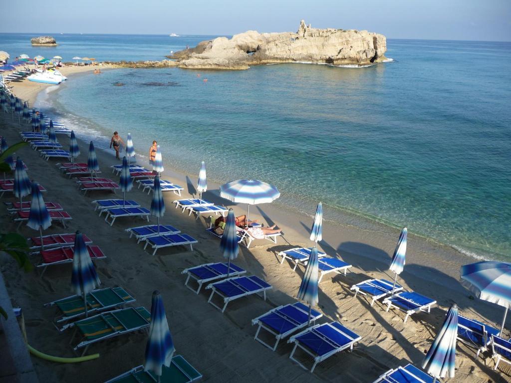 Oldwell Hotel Санта Доменика Екстериор снимка