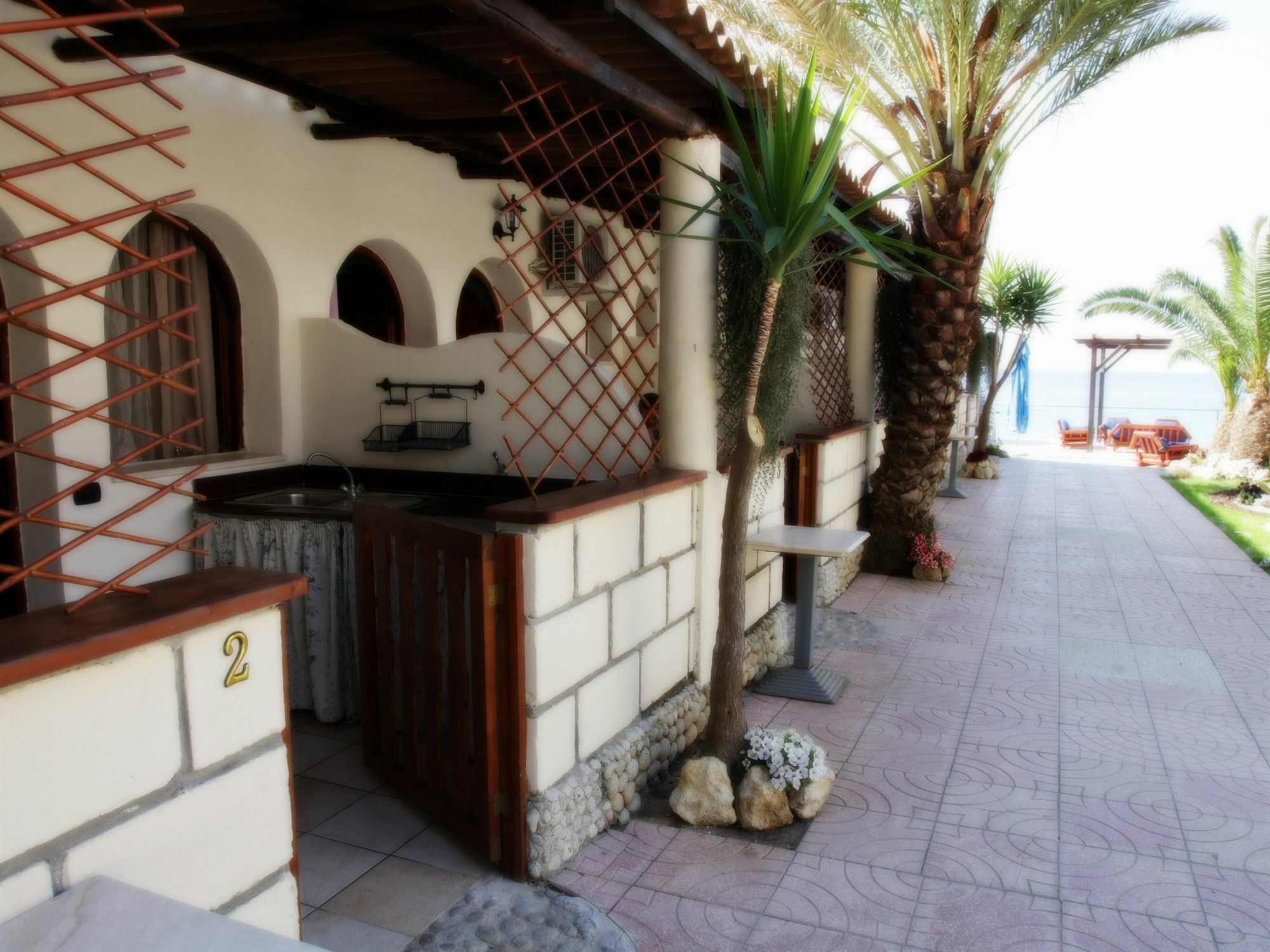 Oldwell Hotel Санта Доменика Екстериор снимка